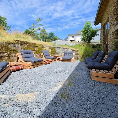 Modern In With Terrace Meyerode