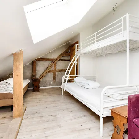 Semesterbostad Modern In With Terrace *