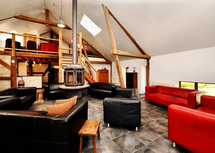 Σπίτι διακοπών Modern In With Terrace Meyerode